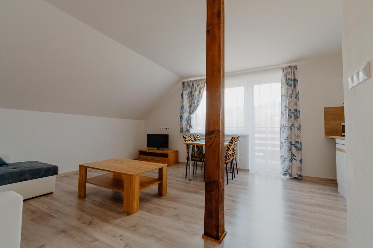Apartmany Zara Nova Lesna Exterior photo